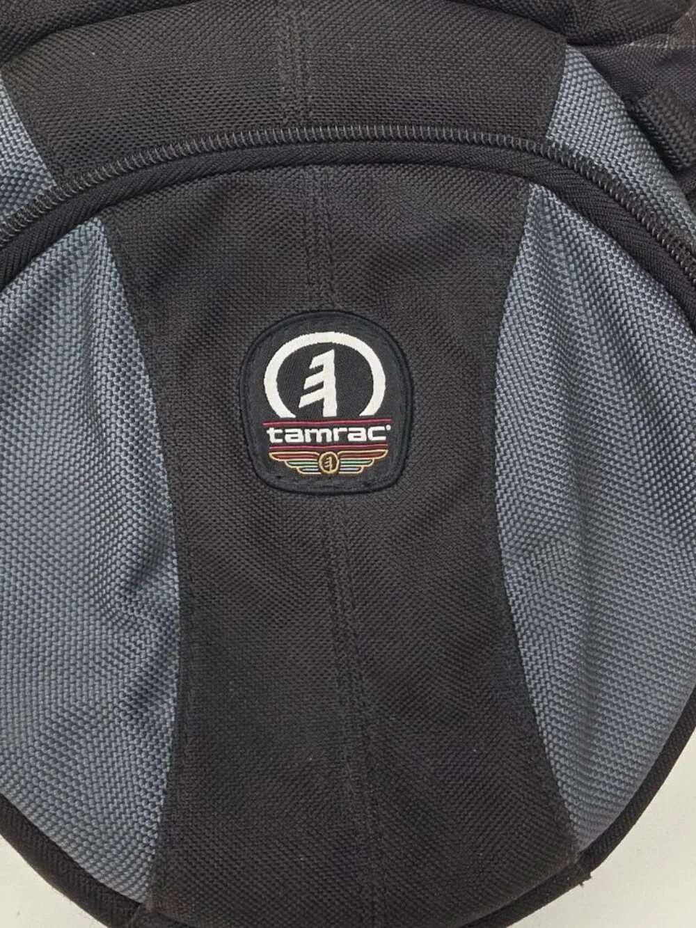Tamrac Velocity 6X 5766 Crossbody Camera Bag Sling Black Gray Adjustable
